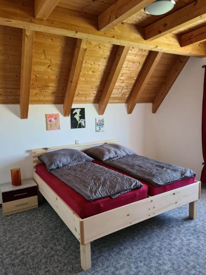 Ferienwohnung Helga Thalmassing  Exteriér fotografie